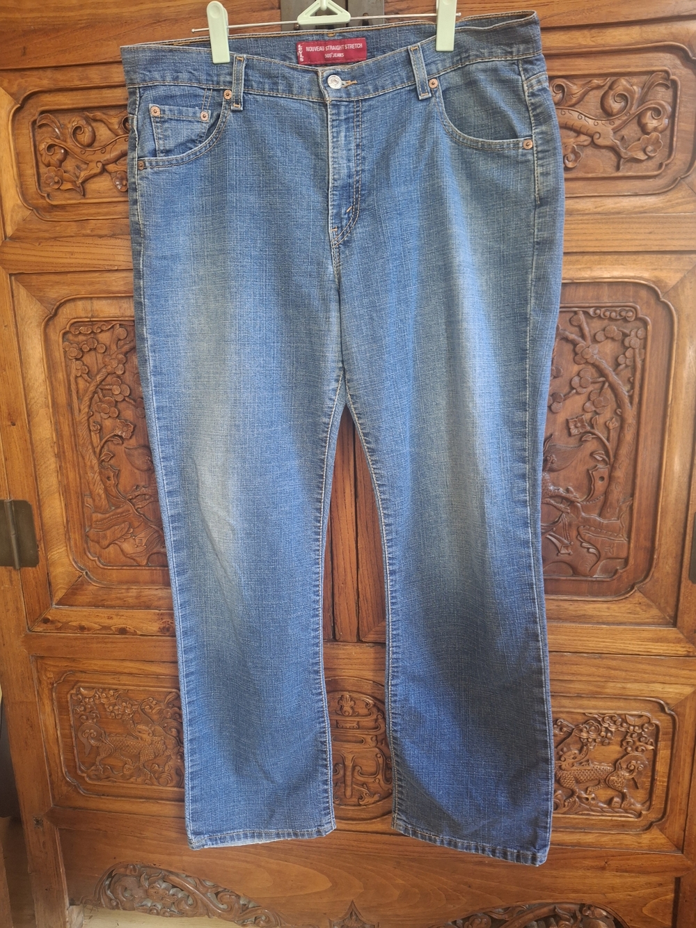 Women's Blue Low Rise Straight-Leg Jeans
